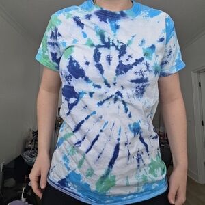 Tie-Dye Blue and Green Women's Top